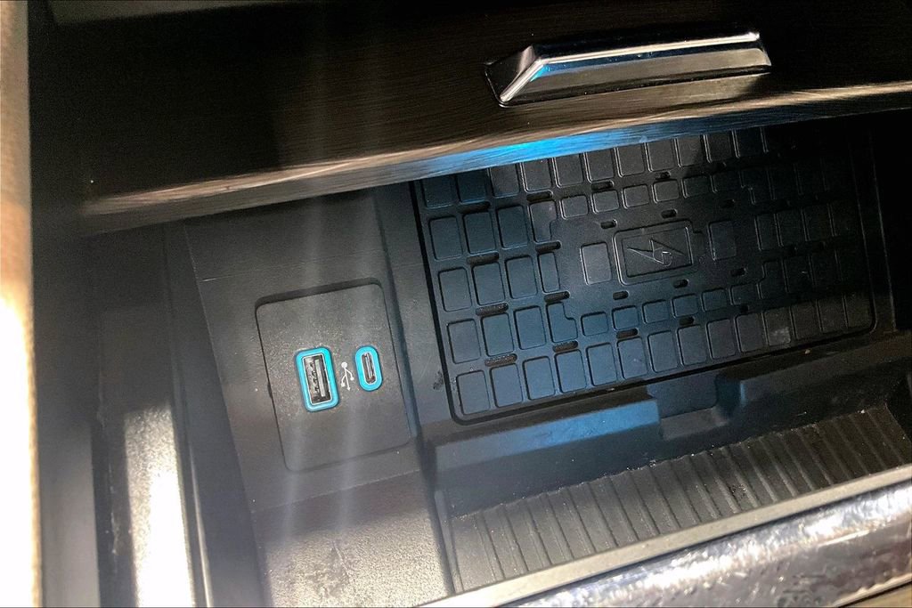 Used 2023 Ford Expedition Max Limited AWD/4WD image 30