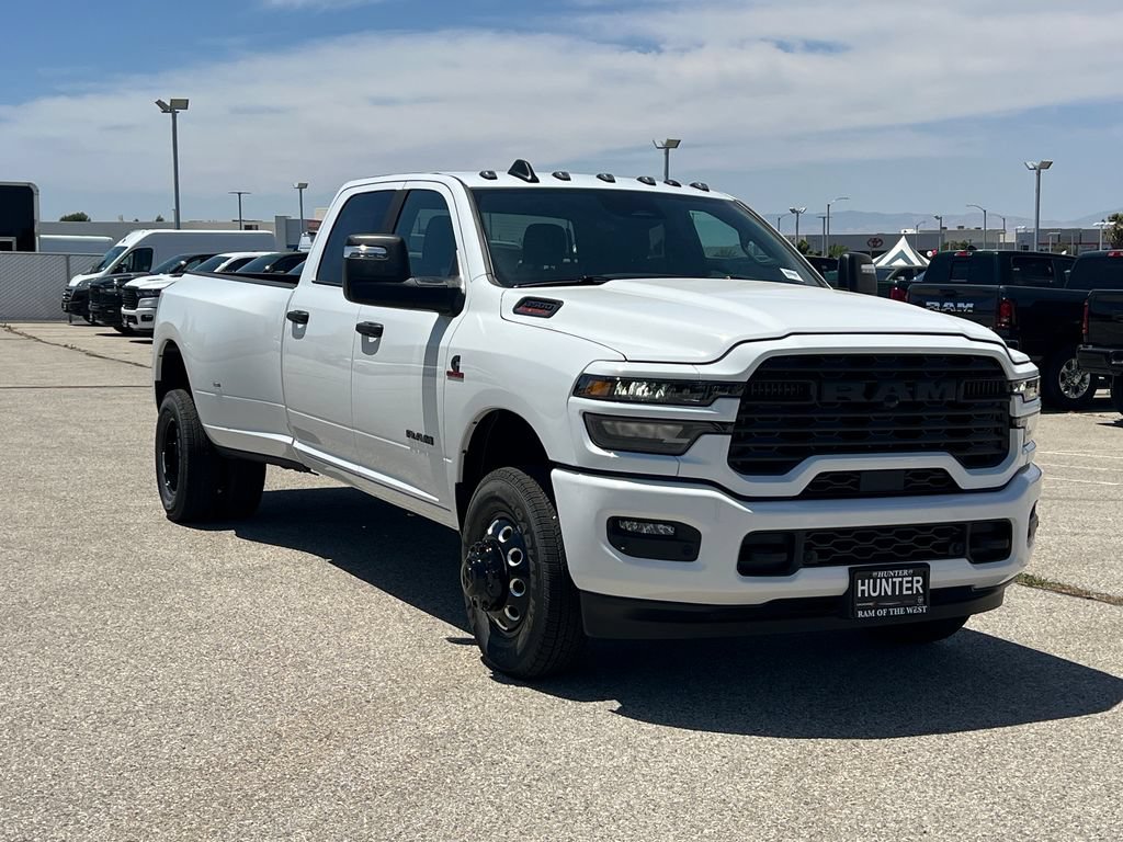 New 2026 RAM 3500 Big Horn AWD/4WD image 10