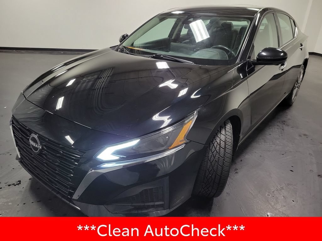 Used 2023 Nissan Altima 2.5 SL AWD/4WD image 4