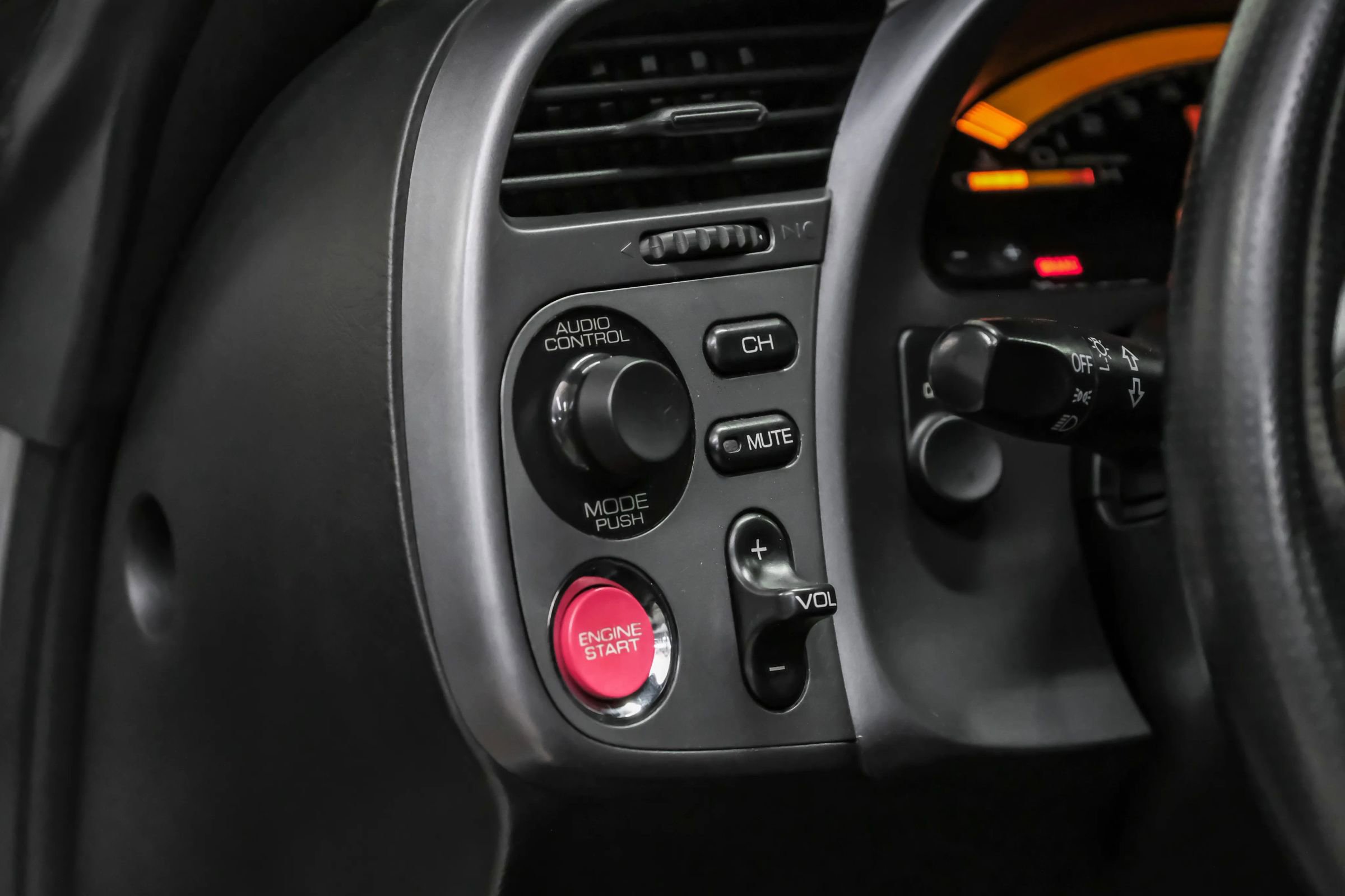 Used 2003 Honda S2000 image 19