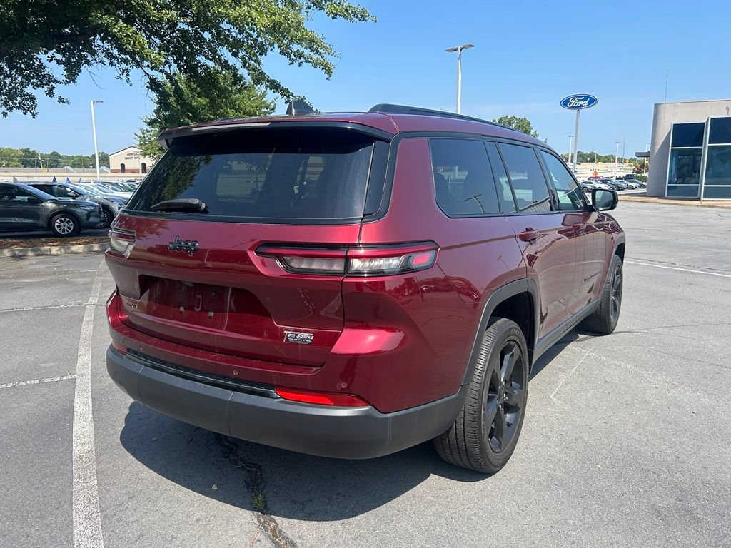 Used 2023 Jeep Grand Cherokee L Laredo AWD/4WD image 7