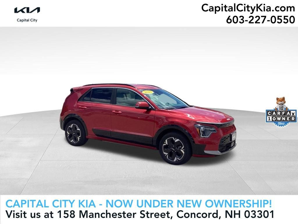 Used 2023 Kia Niro Wind w/ Wind Preserve Package FWD image 1