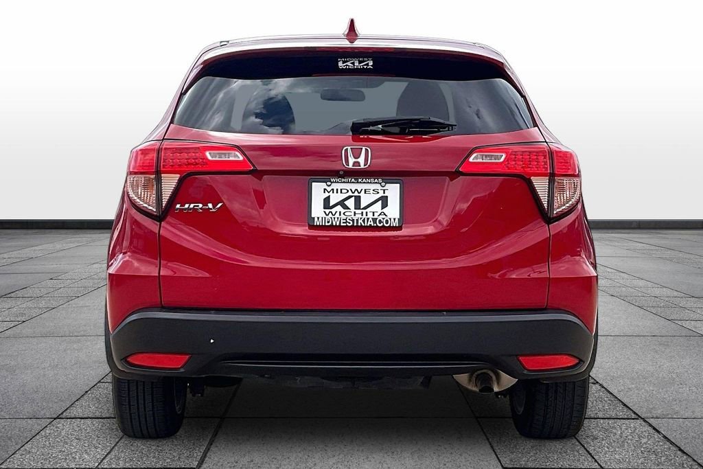 Used 2017 Honda HR-V EX image 4