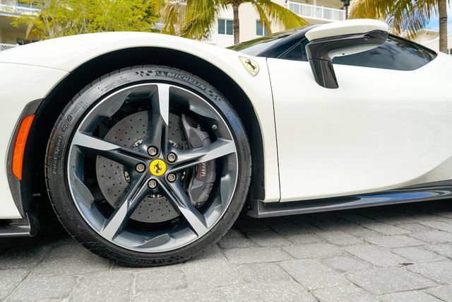 Used 2023 Ferrari SF90 Stradale AWD/4WD image 12