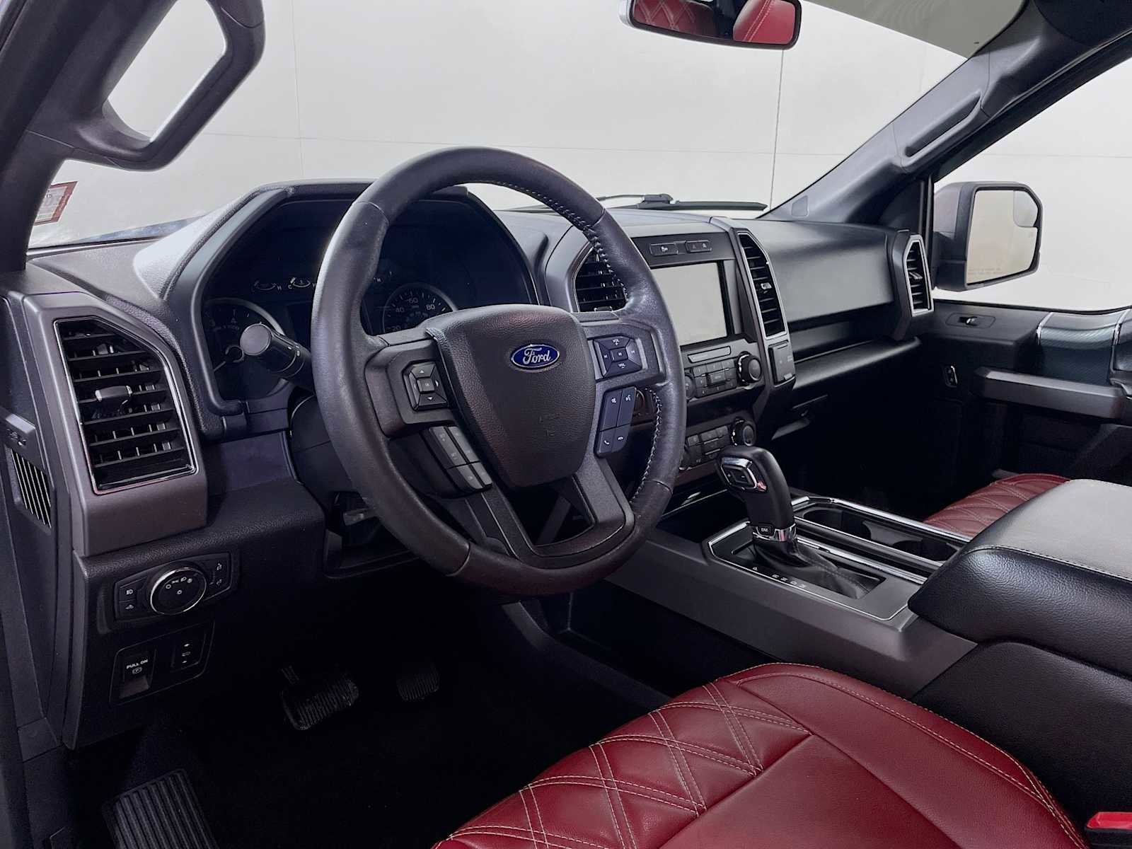 Used 2019 Ford F150 XLT w/ Equipment Group 302A Luxury image 7