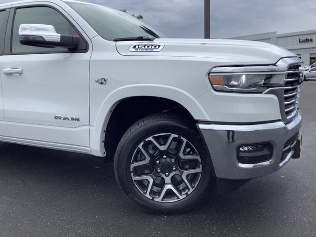 New 2026 RAM 1500 Laramie AWD/4WD image 3