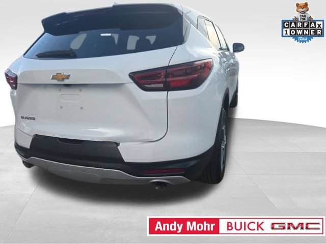 Used 2025 Chevrolet Blazer LT FWD image 17