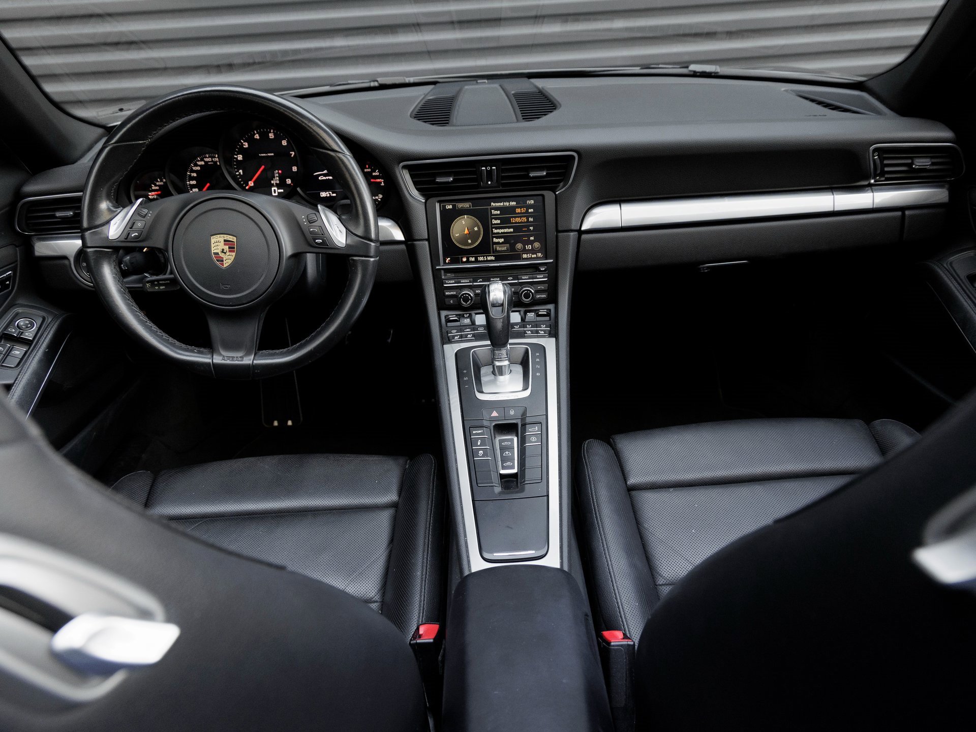 Used 2016 Porsche 911 Carrera S image 18