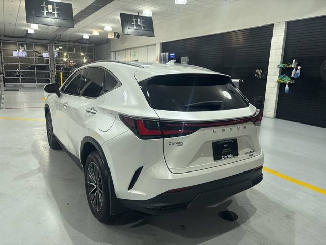 Used 2022 Lexus NX 350h AWD w/ Towing Package (2000 Lbs) image 6