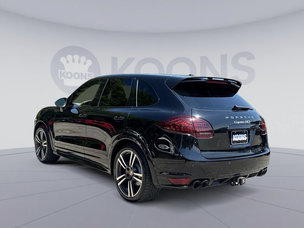 Used 2014 Porsche Cayenne GTS AWD/4WD image 4