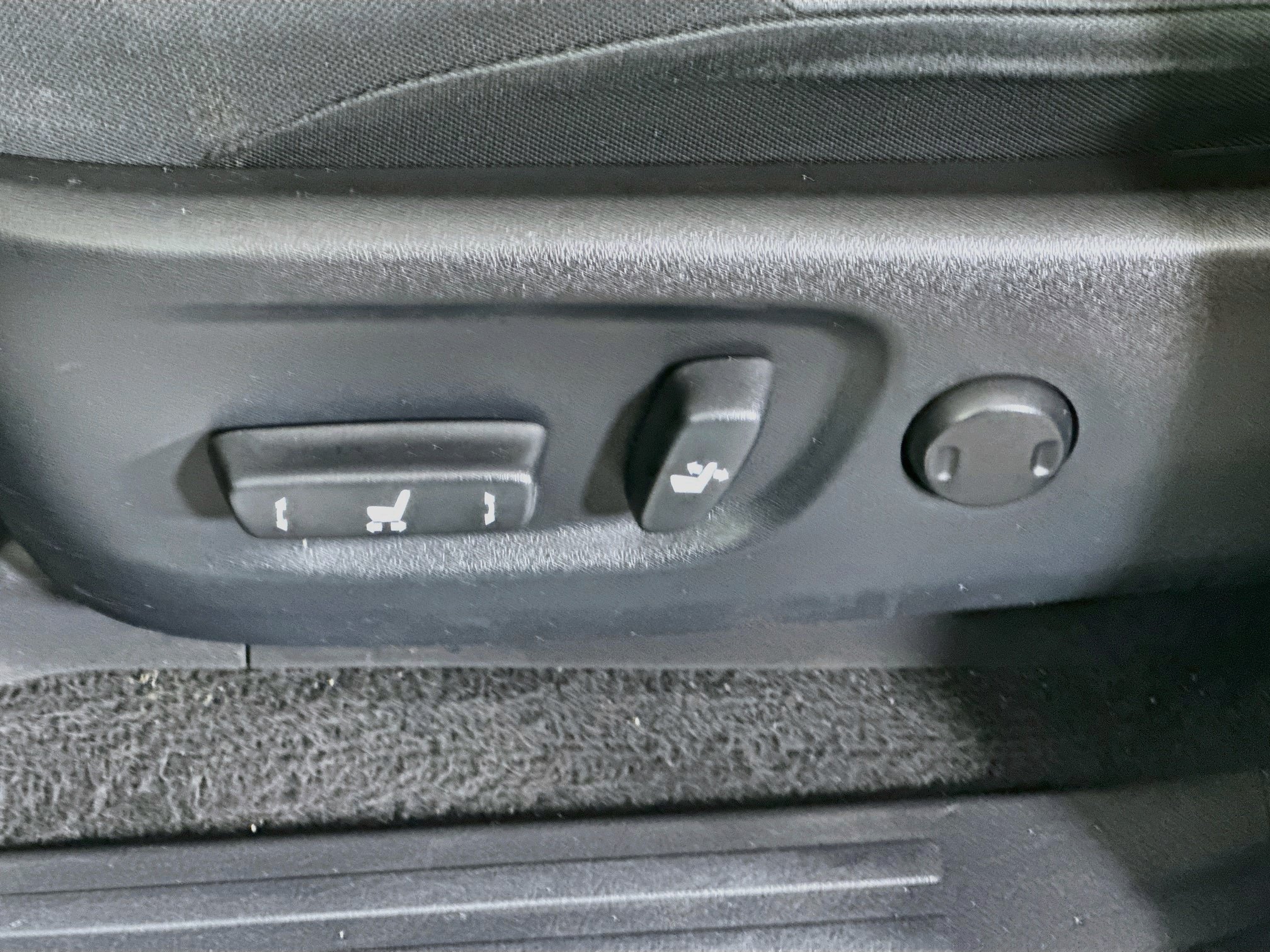Used 2024 Toyota 4Runner SR5 RWD image 13