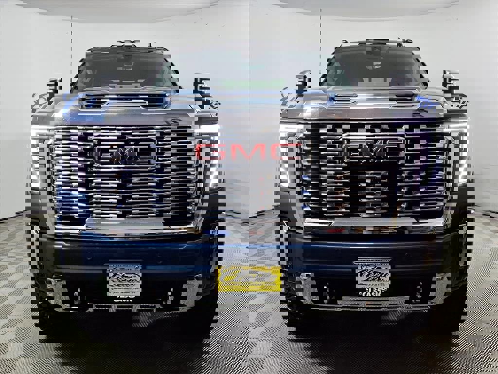 New 2026 GMC Sierra 2500 Denali w/ Denali Reserve Package image 8
