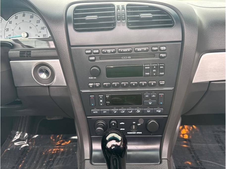 Used 2002 Ford Thunderbird image 52