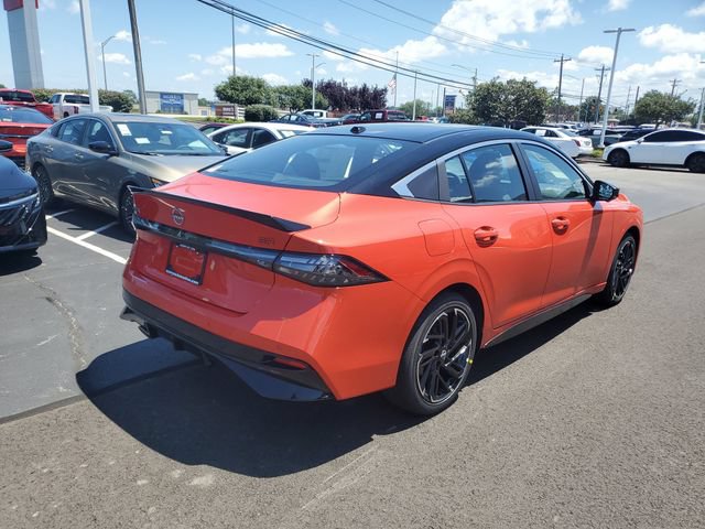 New 2026 Nissan Sentra SR w/ SR Premium Package FWD image 7