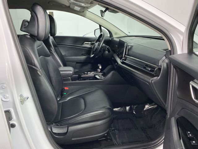 Used 2023 Kia Sportage EX image 8