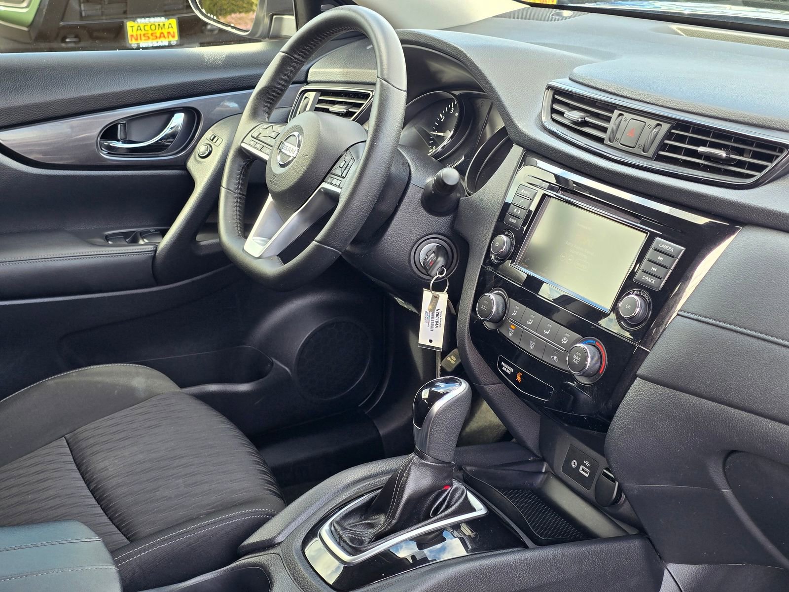 Used 2020 Nissan Rogue S w/ Special Edition Package image 36