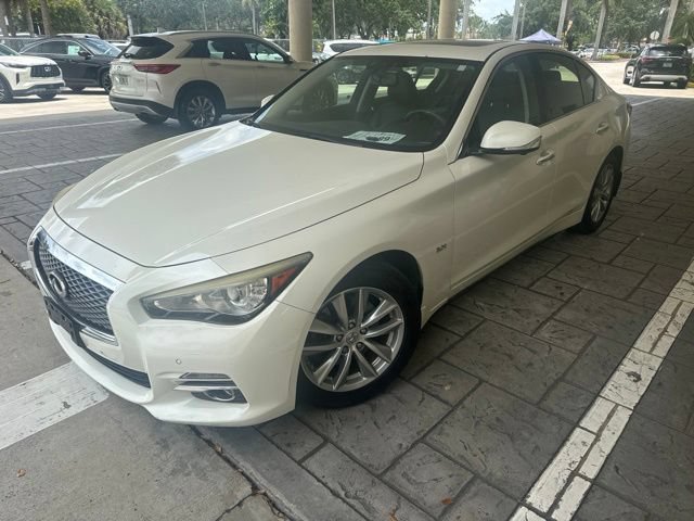 Used 2016 INFINITI Q50 3.0t Premium w/ Driver Assistance Package AWD/4WD image 1