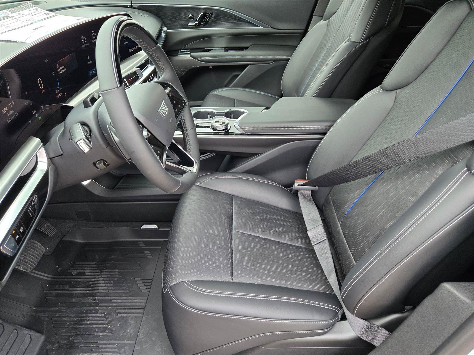 New 2026 Cadillac Lyriq Sport w/ LPO, Floor Liner Package AWD/4WD image 11