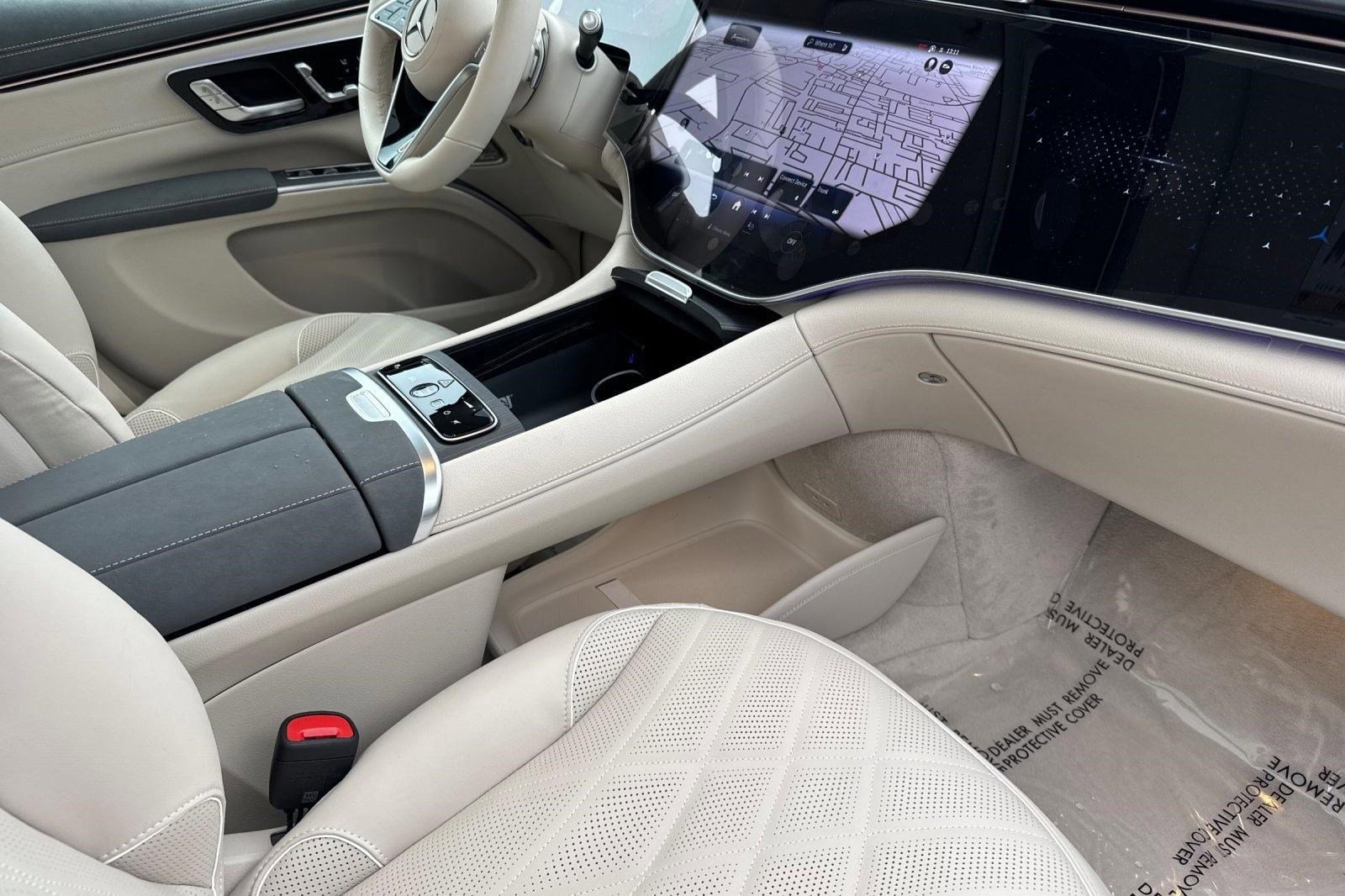 New 2026 Mercedes-Benz EQS 550 4MATIC SUV image 28