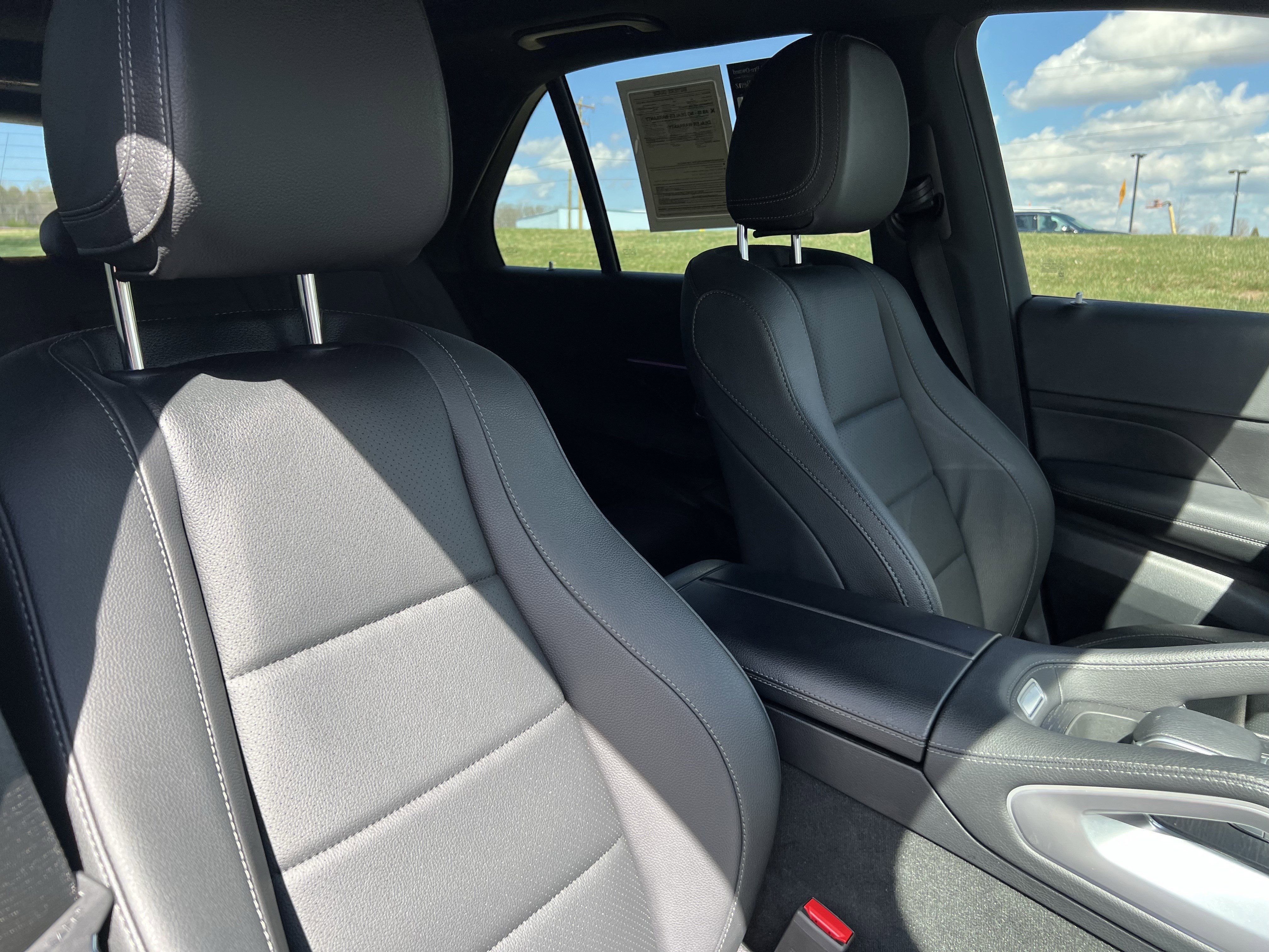 Certified 2025 Mercedes-Benz GLE 450 4MATIC image 35