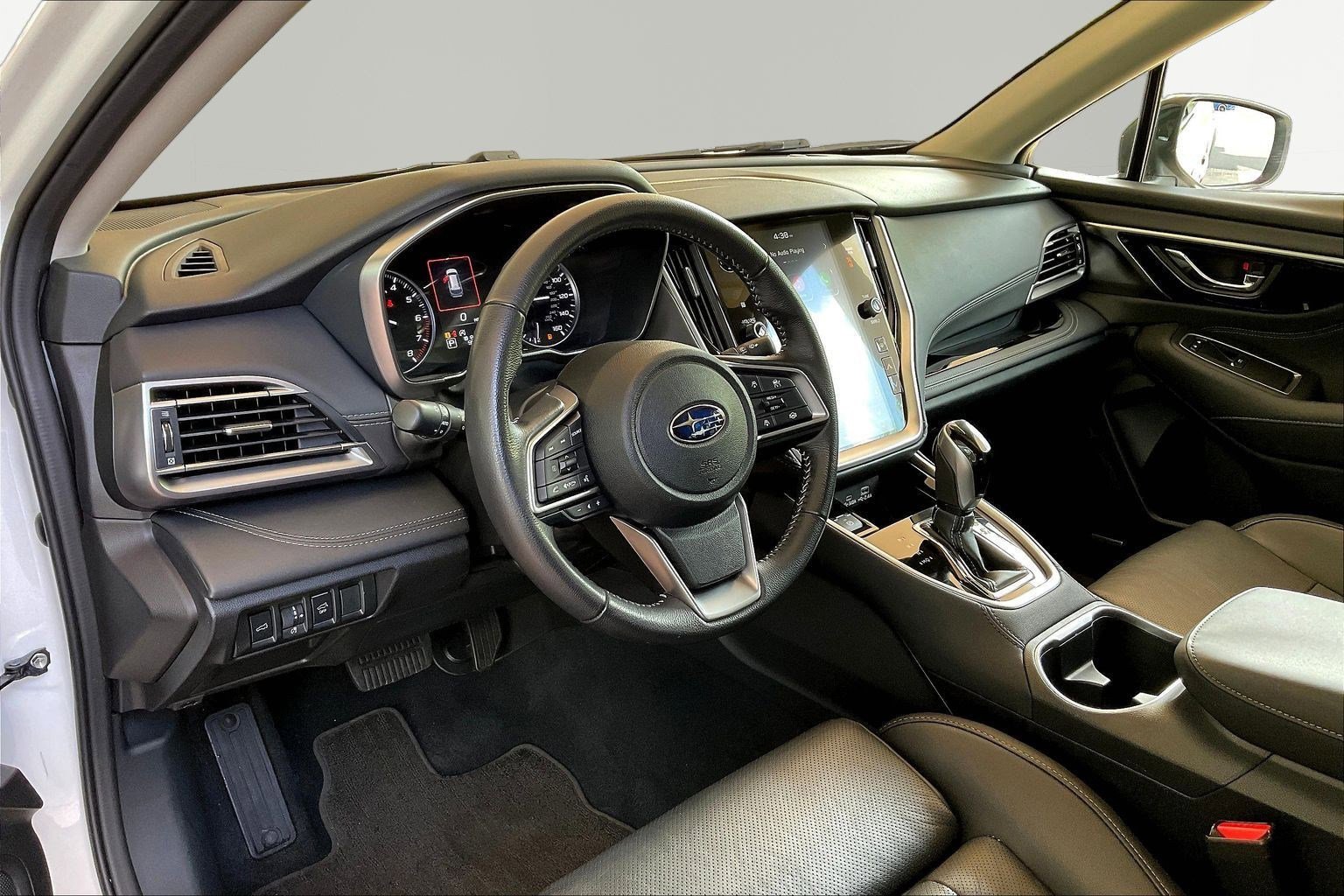 Used 2023 Subaru Outback Limited AWD/4WD image 17