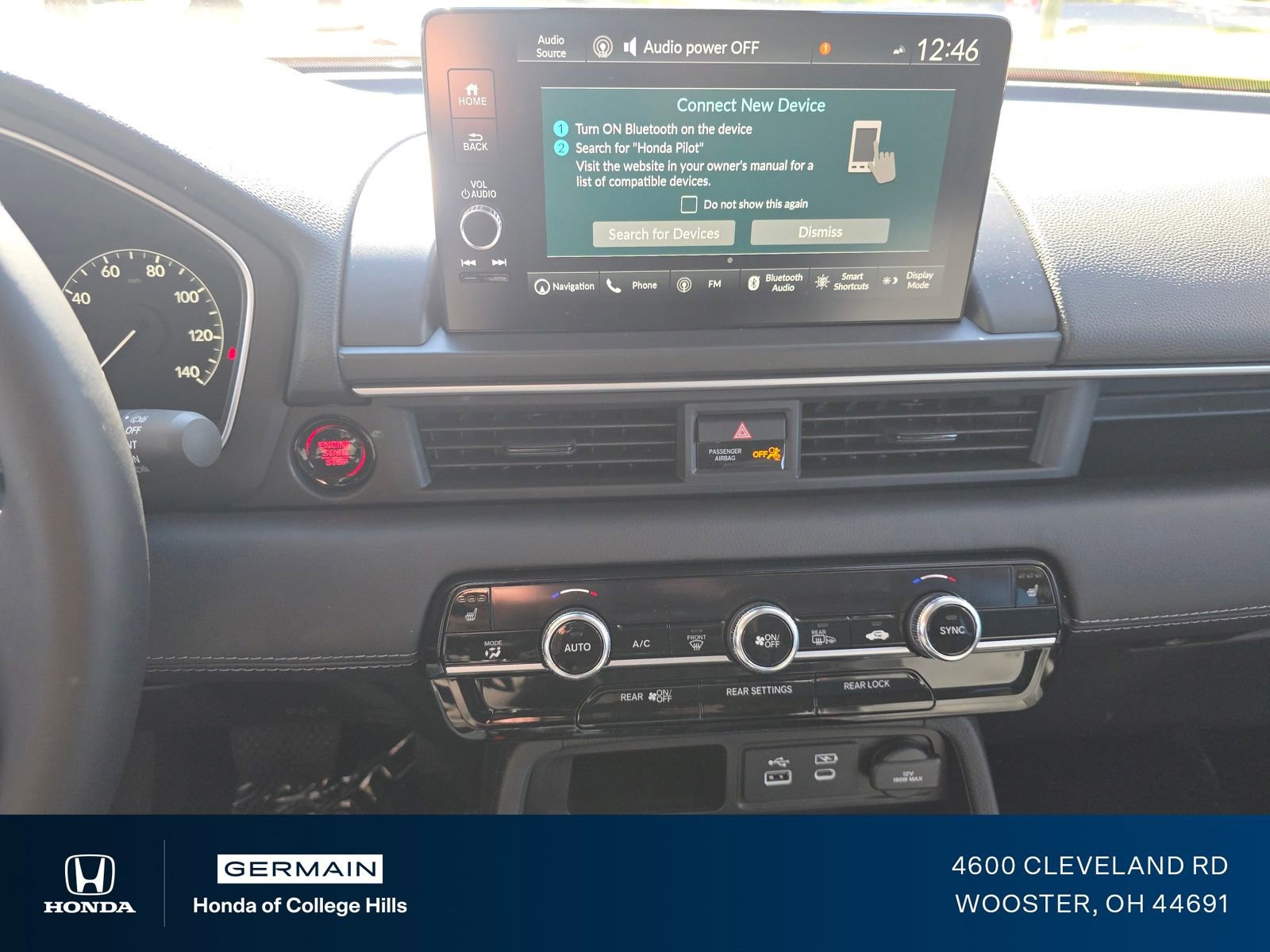 New 2025 Honda Pilot Touring image 10