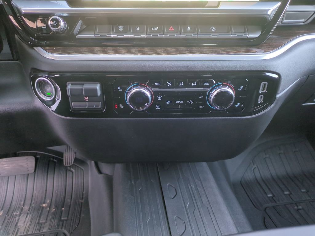 New 2026 GMC Sierra 2500 SLE w/ SLE Value Package; image 14