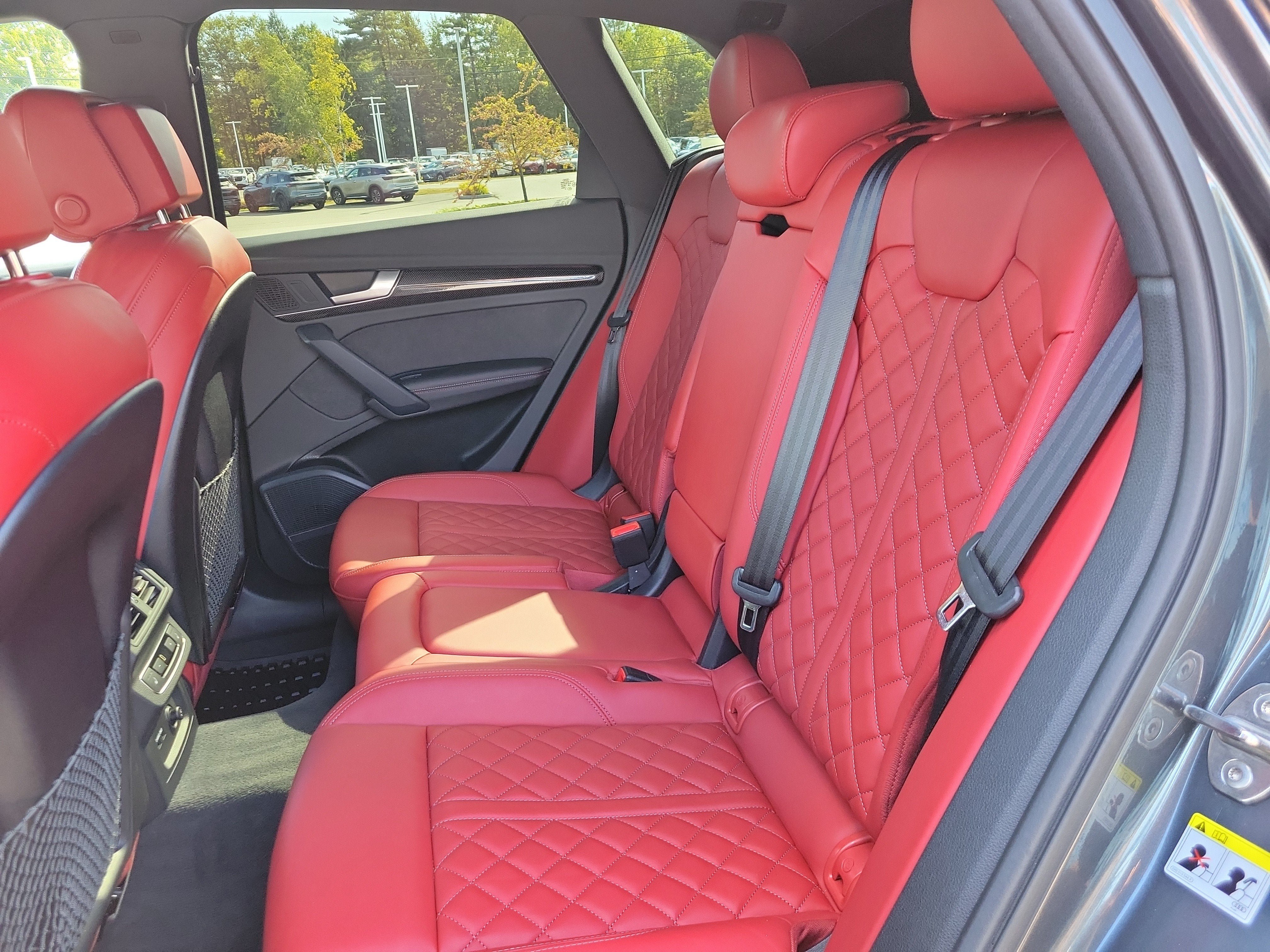 Used 2023 Audi SQ5 Prestige AWD/4WD image 29