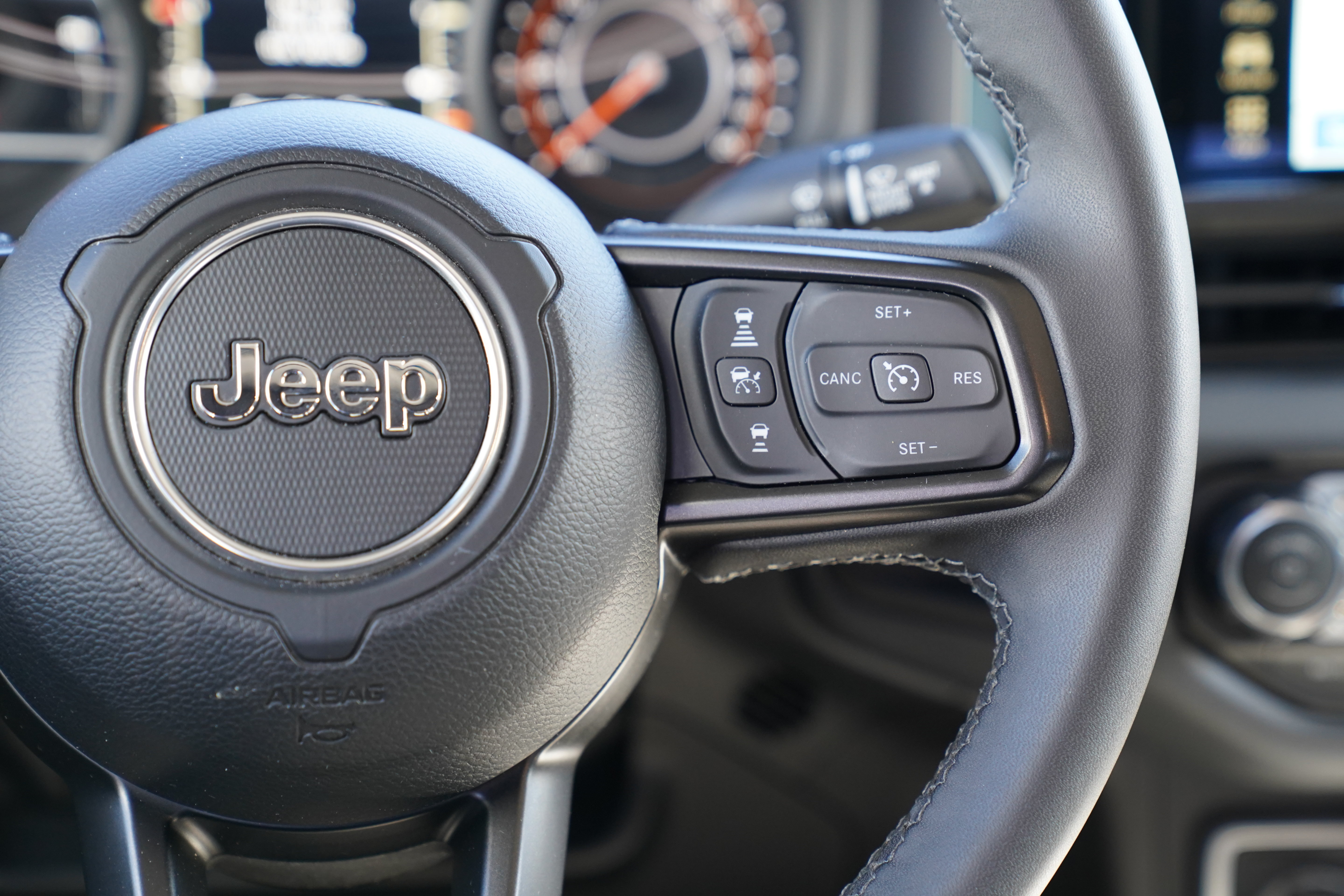 Used 2026 Jeep Gladiator Rubicon AWD/4WD image 18