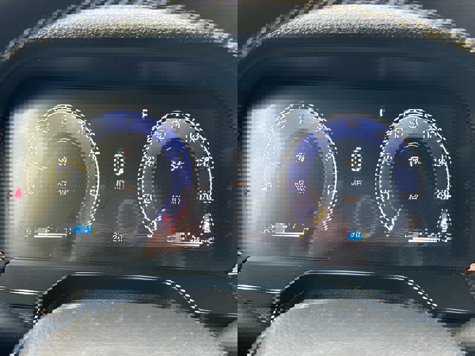 New 2025 Jeep Grand Cherokee Altitude image 23