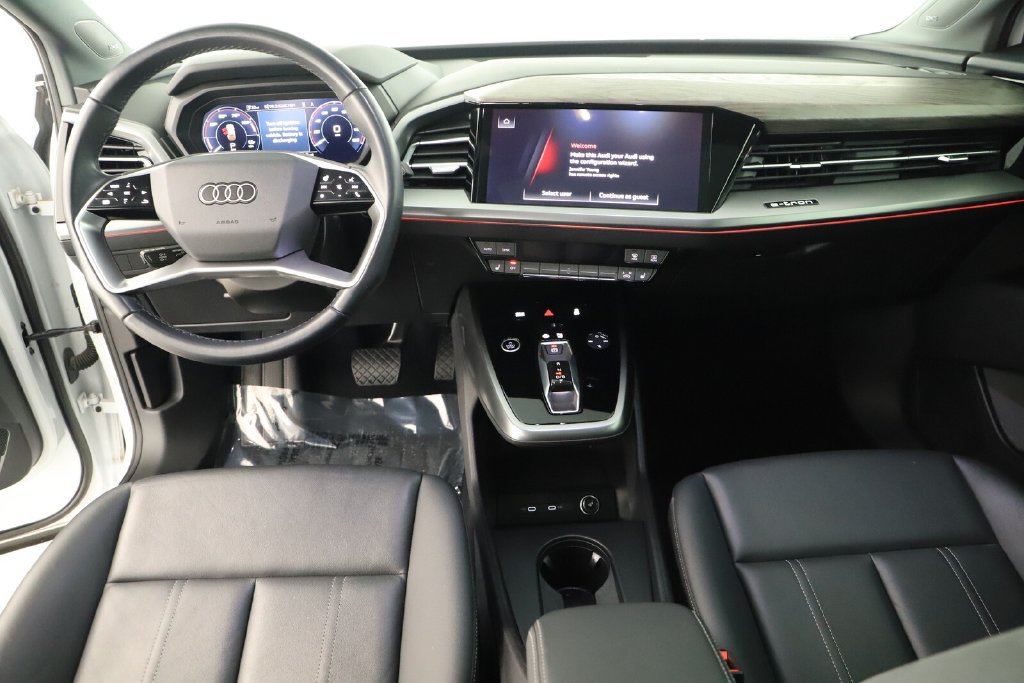 Certified 2023 Audi Q4 e-tron Premium Plus w/ Premium Plus AWD/4WD image 18