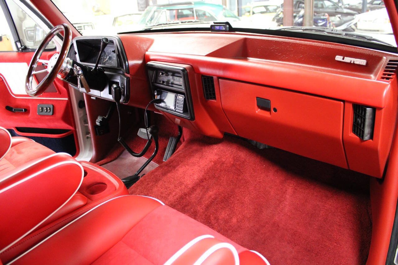 Used 1988 Ford Bronco AWD/4WD image 27