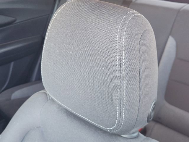 Used 2022 Chevrolet TrailBlazer LT w/ Convenience Package FWD image 25