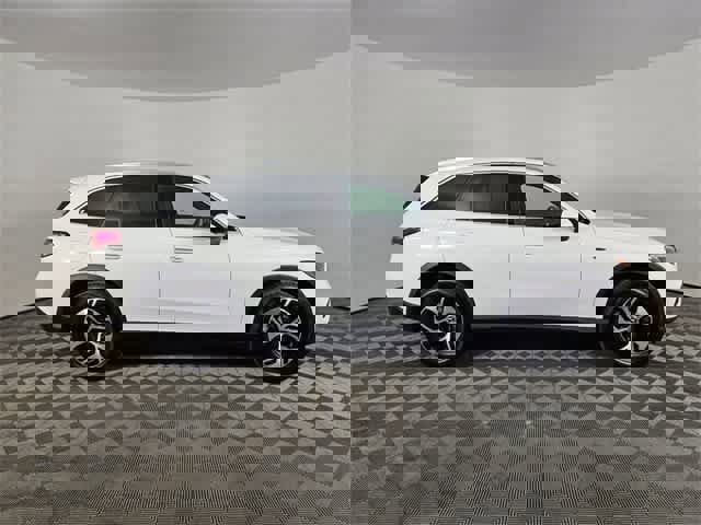 Used 2025 Mercedes-Benz GLC 350e GLC 350e image 6