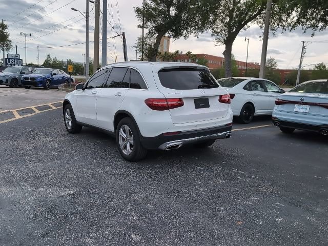 Used 2017 Mercedes-Benz GLC 300 w/ Premium 3 Package image 4