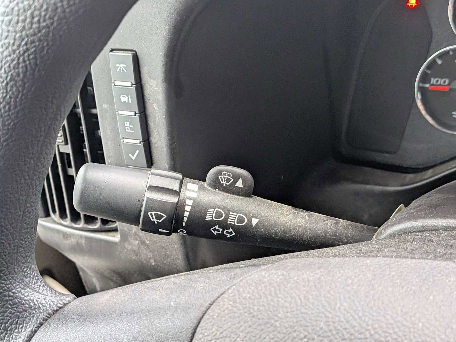 New 2024 Chevrolet Express 3500 w/ Power Convenience Package image 18