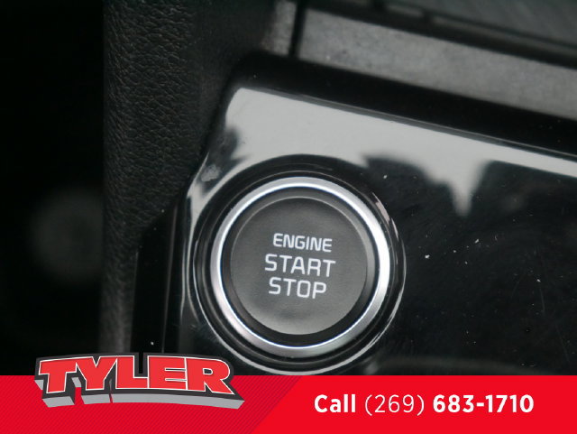 Used 2024 Kia Sportage X-Line w/ X-Line Premium Package AWD/4WD image 30