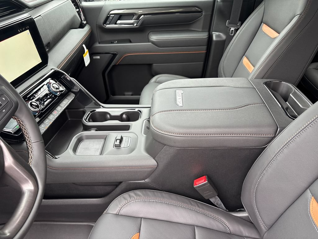 New 2026 GMC Sierra 2500 AT4 w/ AT4 Premium Plus Package AWD/4WD image 41
