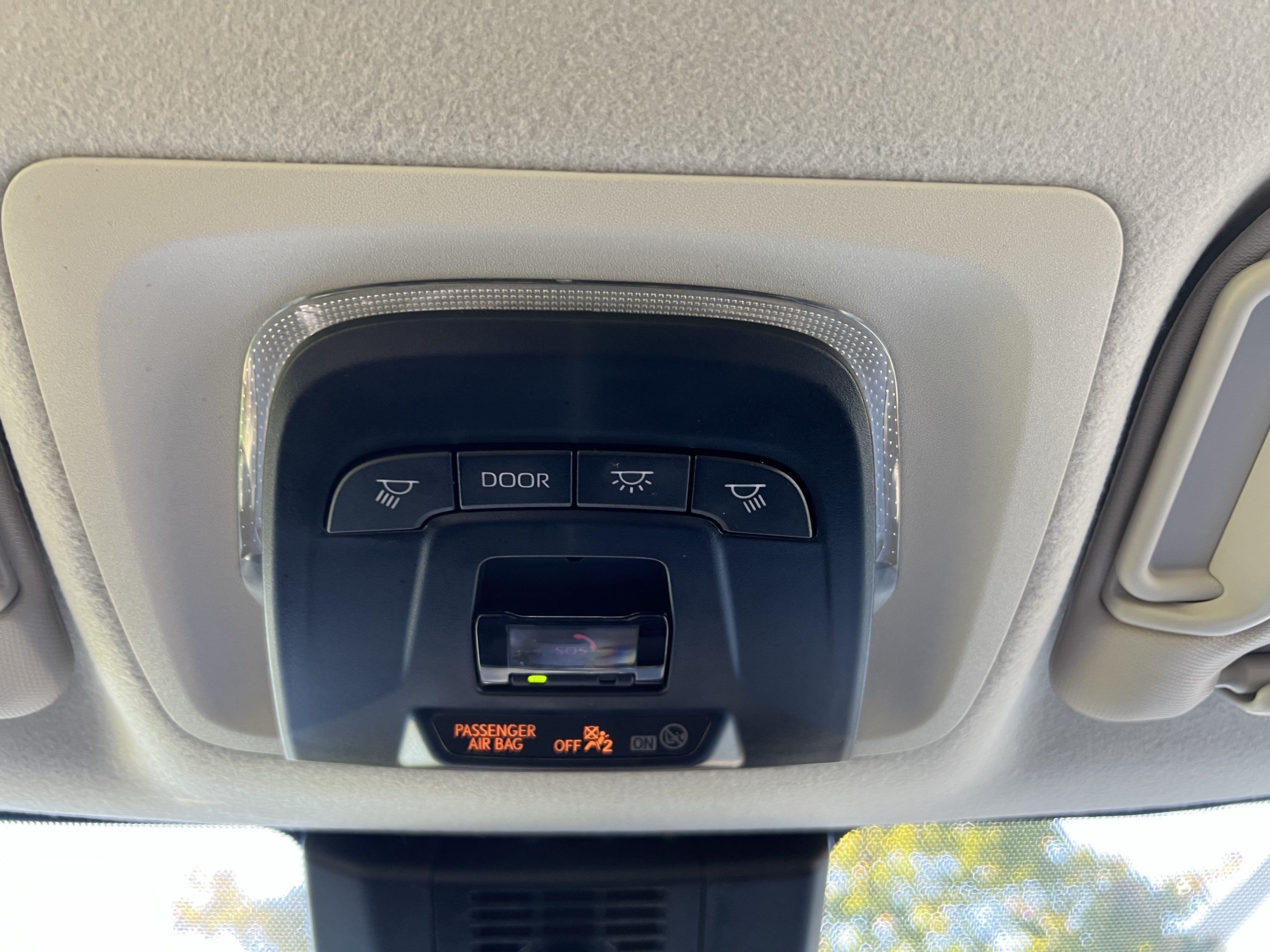 Used 2023 Toyota Corolla LE w/ LE Convenience Package FWD image 28