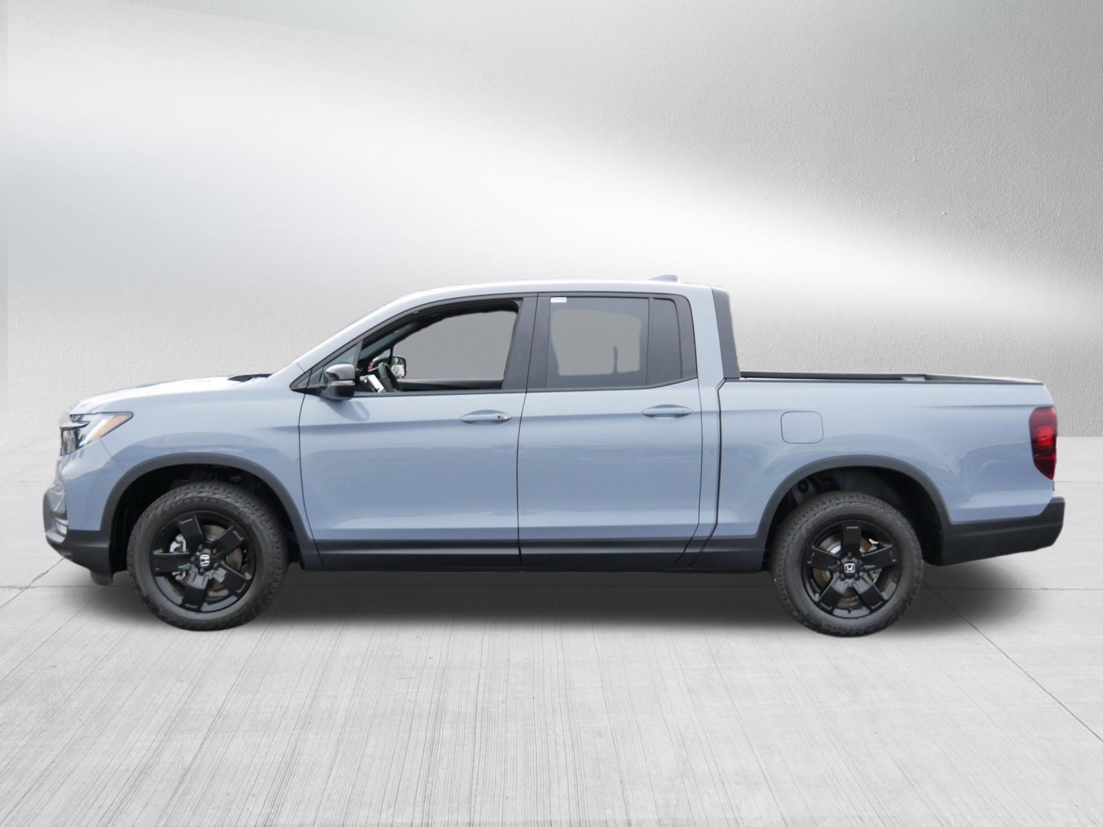 Certified 2026 Honda Ridgeline Black Edition image 4