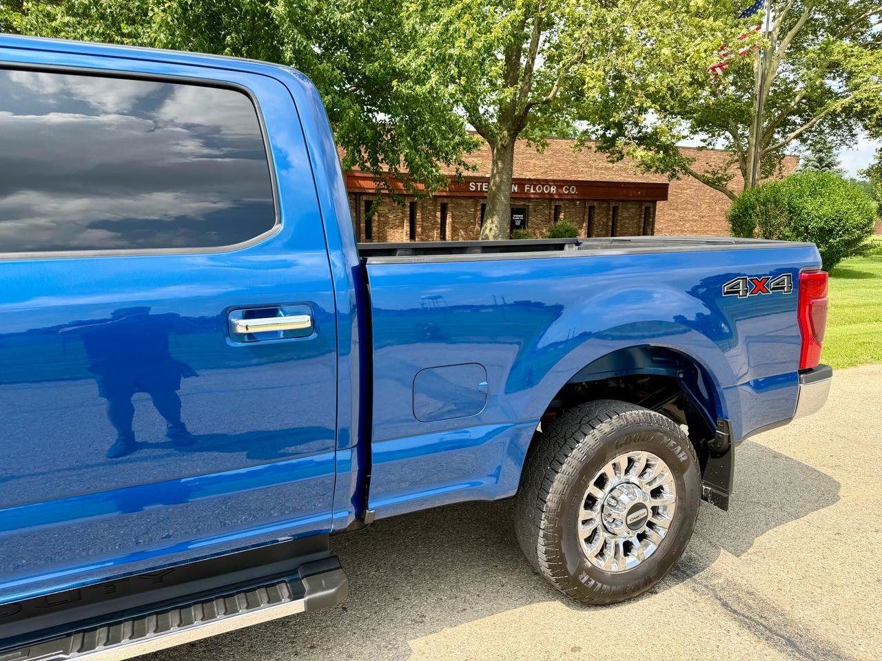 Used 2022 Ford F350 Lariat w/ Lariat Ultimate Package AWD/4WD image 18