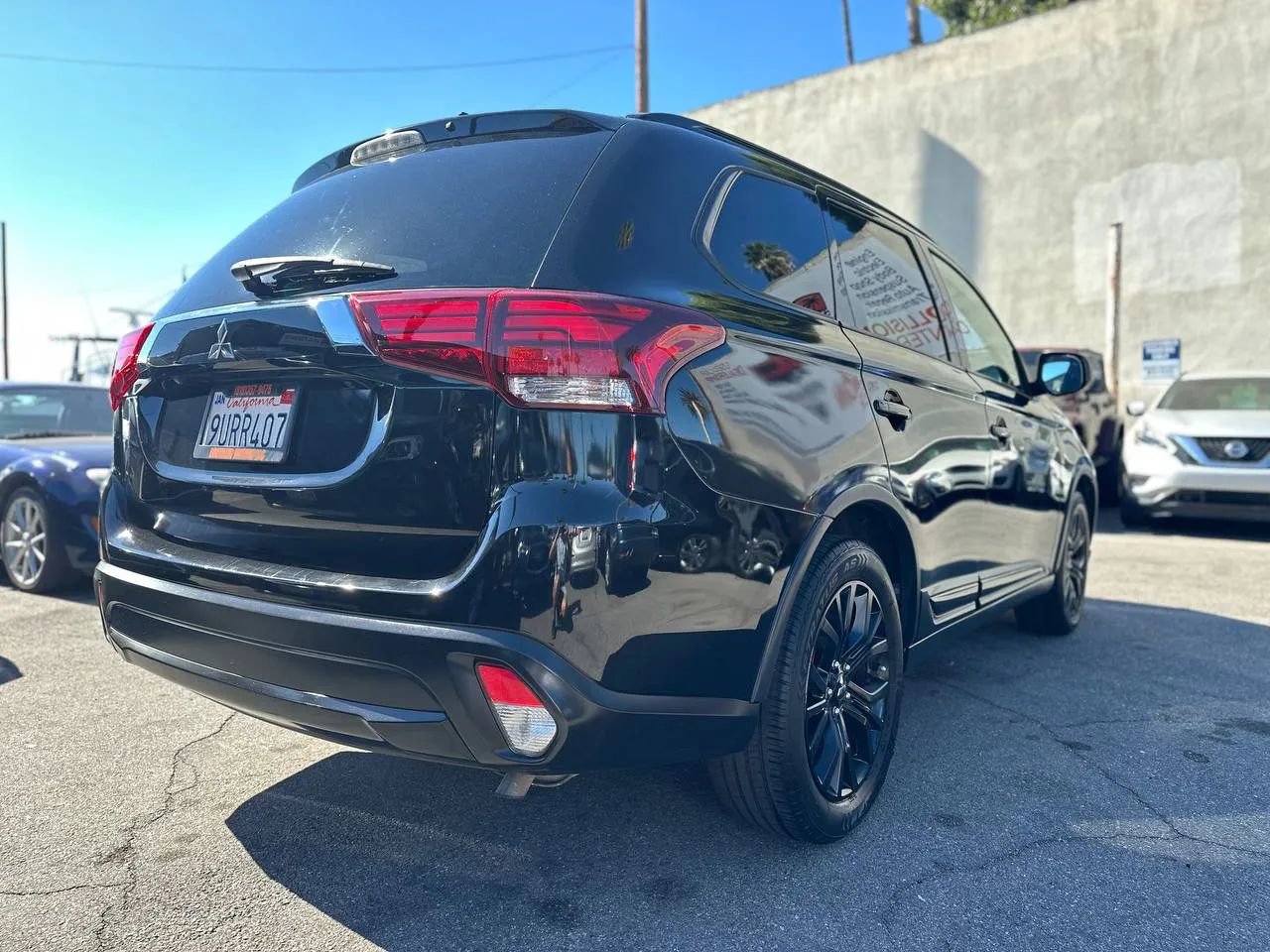 Used 2018 Mitsubishi Outlander LE image 22