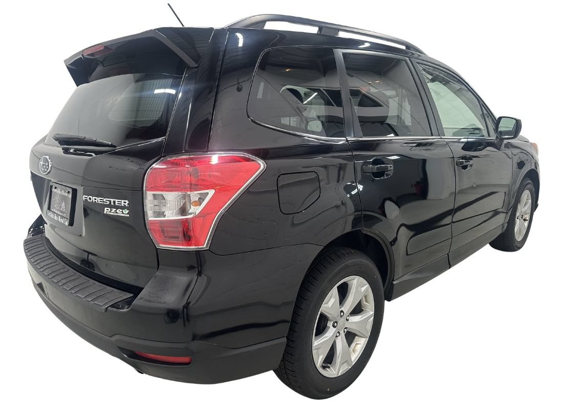 Used 2014 Subaru Forester 2.5i Limited AWD/4WD image 4