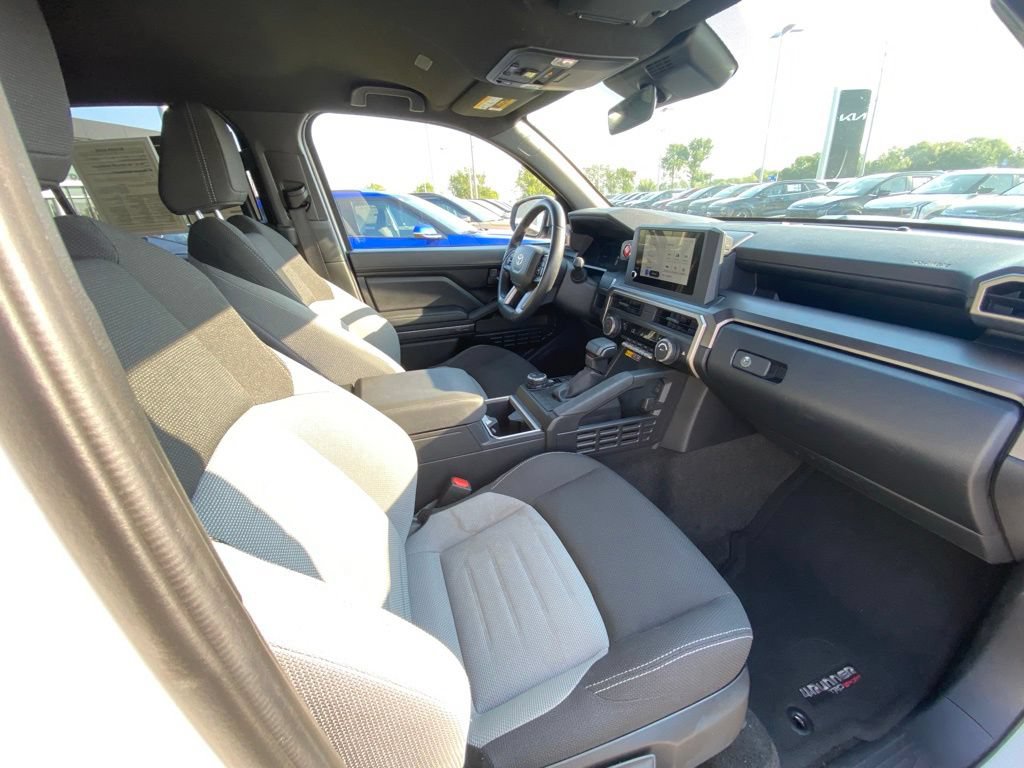 Used 2025 Toyota 4Runner TRD Sport AWD/4WD image 27