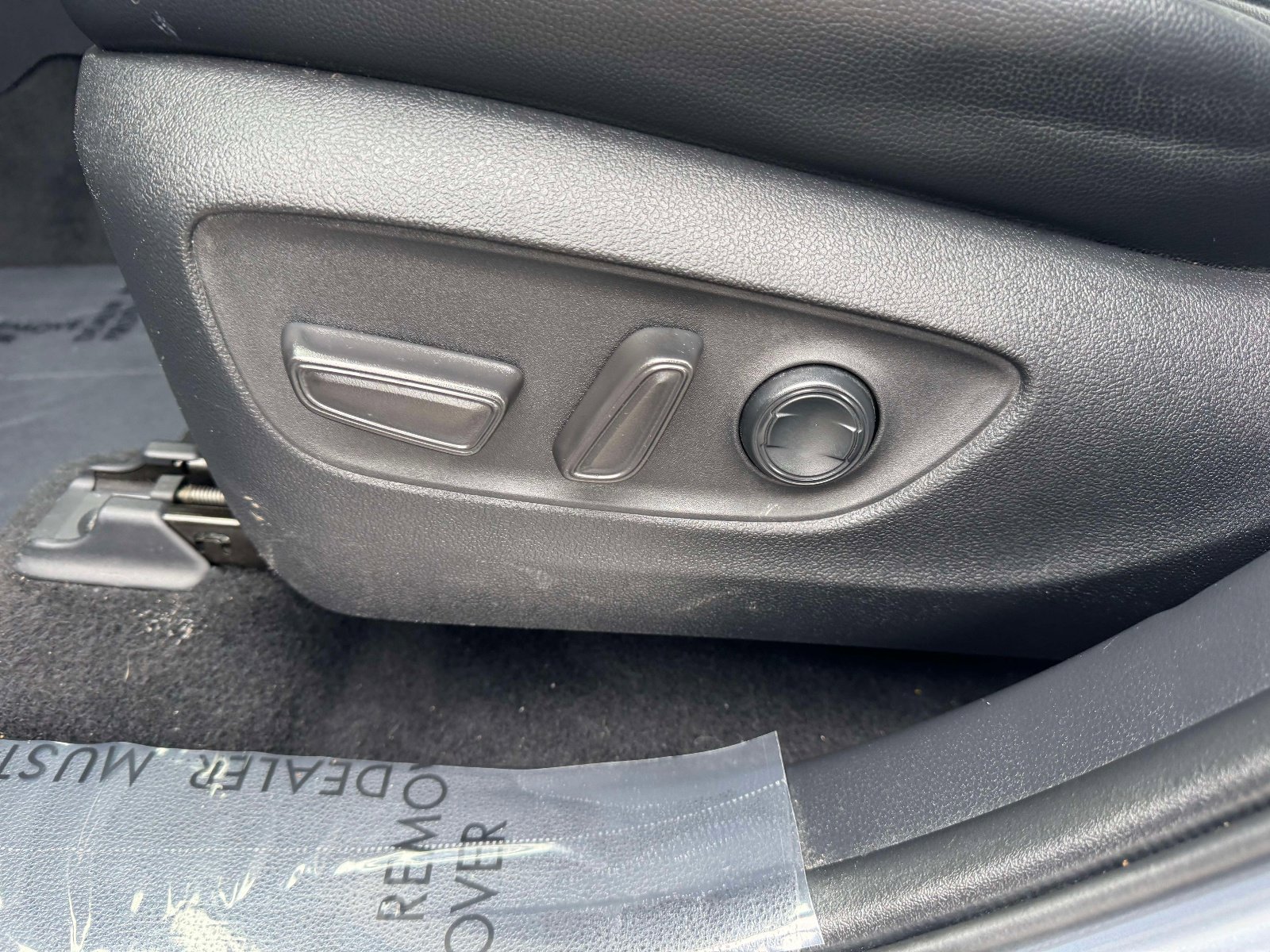 Used 2022 Toyota Highlander XLE image 20