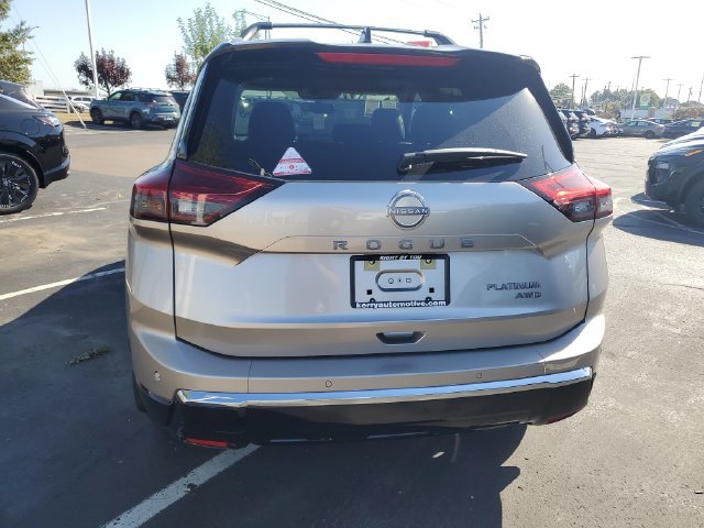 New 2026 Nissan Rogue Platinum AWD/4WD image 5