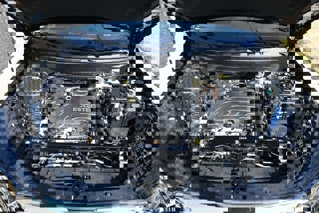 Used 2022 GMC Terrain SLE w/ Driver Convenience Package image 15