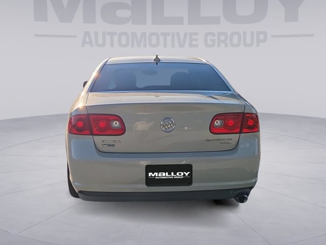 Used 2011 Buick Lucerne CXL FWD image 4