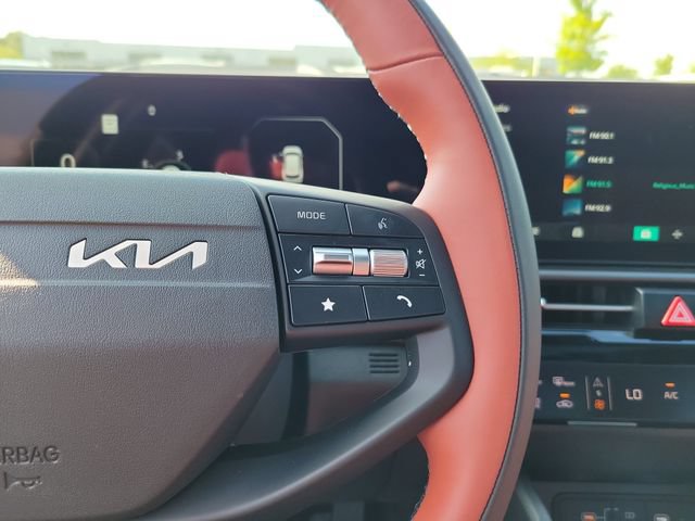 New 2026 Kia Sportage SX FWD image 18