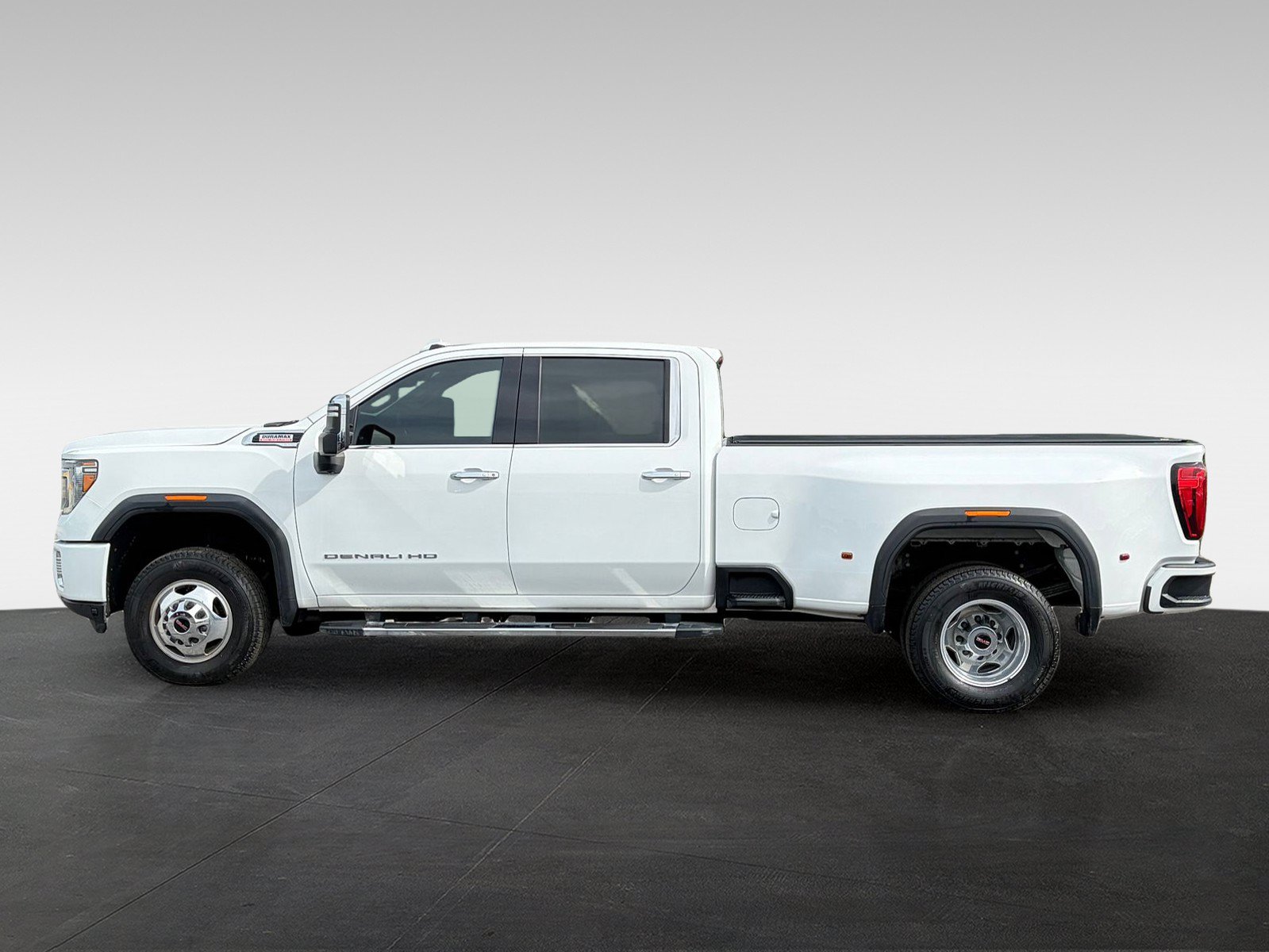 Used 2021 GMC Sierra 3500 Denali w/ Denali Ultimate Package AWD/4WD image 8